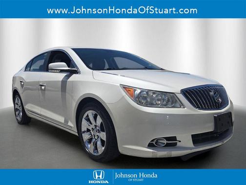 White Diamond Tricoat 2013 Buick LaCrosse Leather