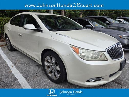 White Diamond Tricoat 2013 Buick LaCrosse Leather
