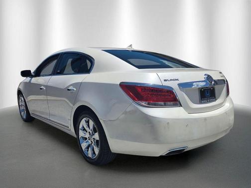 White Diamond Tricoat 2013 Buick LaCrosse Leather