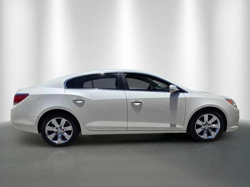 White Diamond Tricoat 2013 Buick LaCrosse Leather