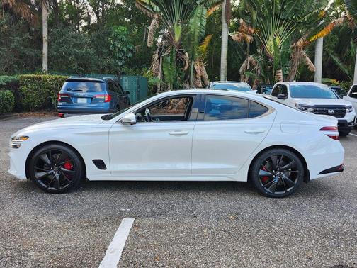 2023 Genesis G70 3.3T RWD