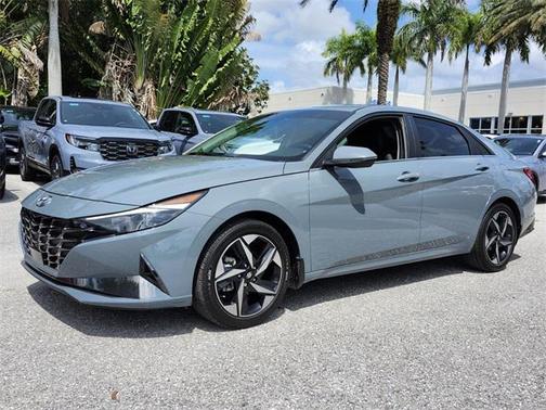 2023 Hyundai ELANTRA Limited