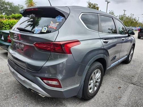 2019 Hyundai SANTA FE SE 2.4