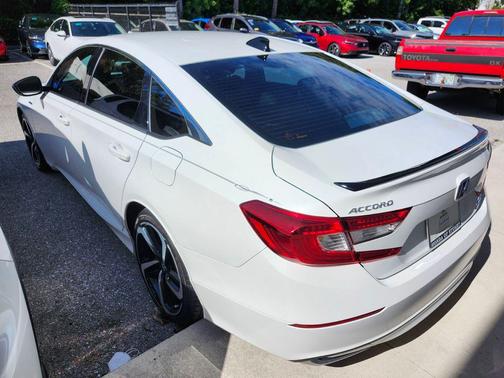 2022 Honda Accord Hybrid Base