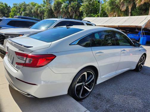 2022 Honda Accord Hybrid Base