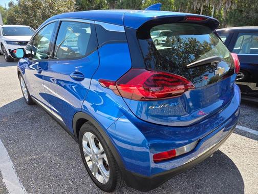 2017 Chevrolet Bolt EV LT