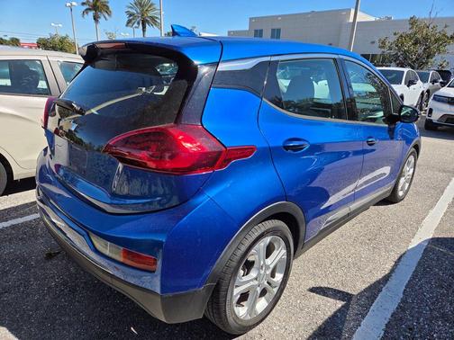 2017 Chevrolet Bolt EV LT