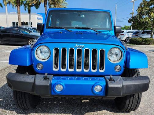2016 Jeep Wrangler Unlimited Sahara