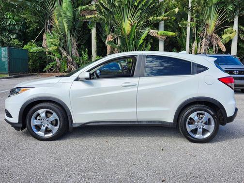 2021 Honda HR-V LX