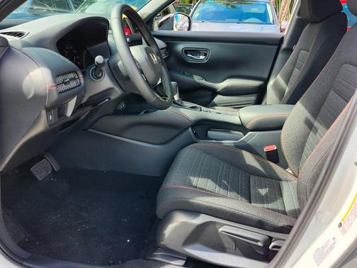 2026 Honda HR-V 2WD Sport