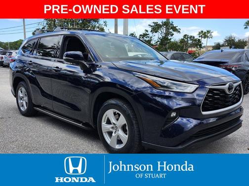 2021 Toyota Highlander LE