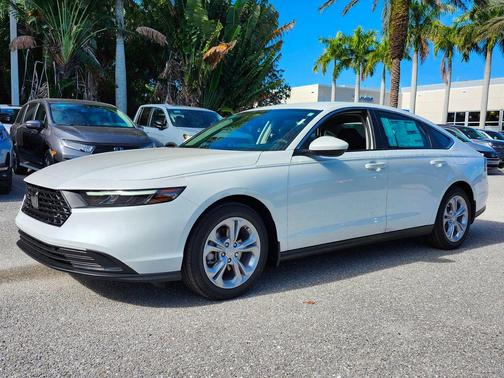 2025 Honda Accord LX 1.5T