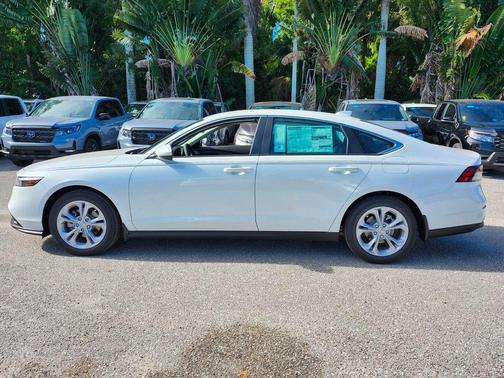 2025 Honda Accord LX 1.5T