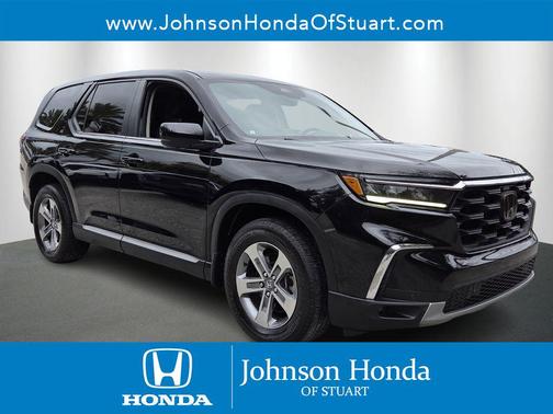 2023 Honda Pilot AWD EX-L 8 Passenger