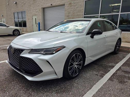Wind Chill Pearl 2021 Toyota Avalon Touring