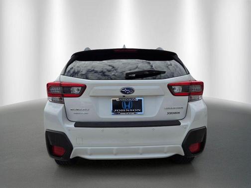 Crystal White Pearl 2021 Subaru Crosstrek Limited
