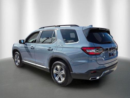 Sonic Gray Pearl 2026 Honda Pilot EX-L