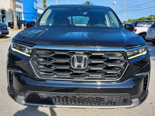 2023 Honda Pilot 2WD EX-L 8 Passenger