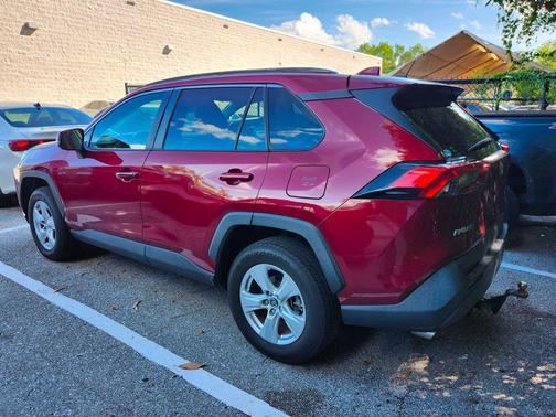 2019 Toyota RAV4 XLE