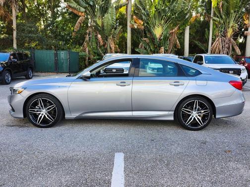 2022 Honda Accord Hybrid Touring