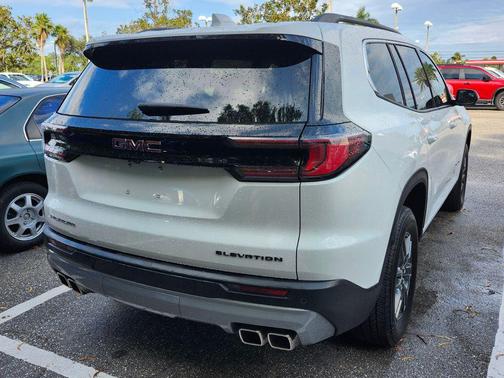 2025 GMC Acadia FWD Elevation
