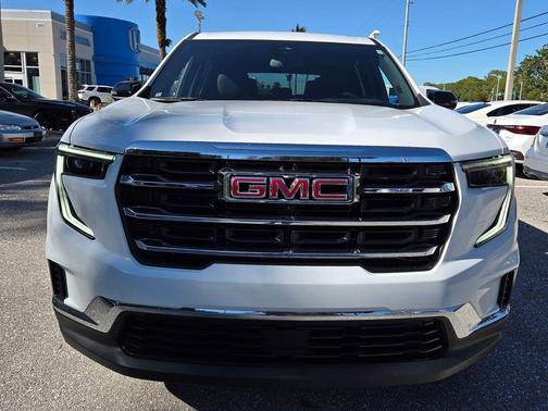 2025 GMC Acadia FWD Elevation