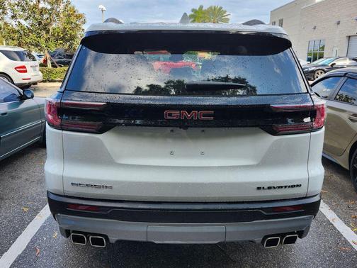 2025 GMC Acadia FWD Elevation
