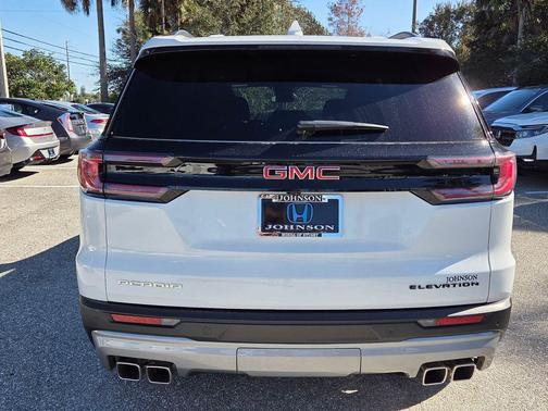 2025 GMC Acadia FWD Elevation