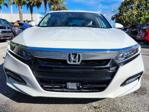 2019 Honda Accord Hybrid EX