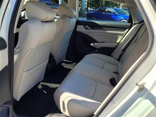 2019 Honda Accord Hybrid EX