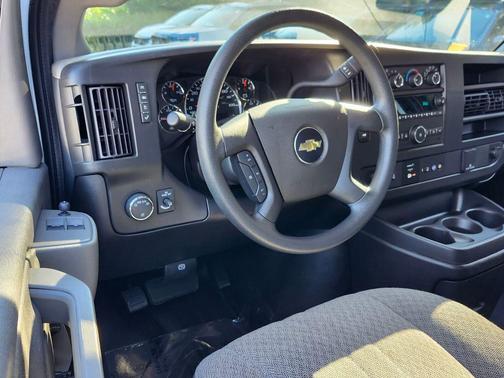 2023 Chevrolet Express 3500 RWD 3500 Extended Wheelbase LS