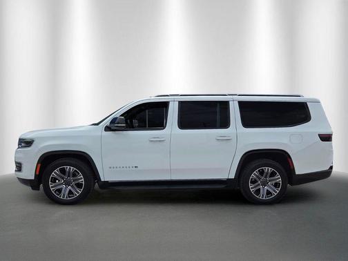 Bright White Clearcoat 2024 Jeep Wagoneer L Series II