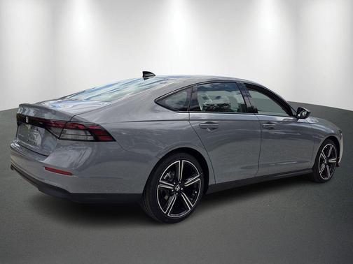 Urban Gray Pearl 2026 Honda Accord SE