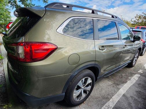 2024 Subaru Ascent Premium 7-Passenger