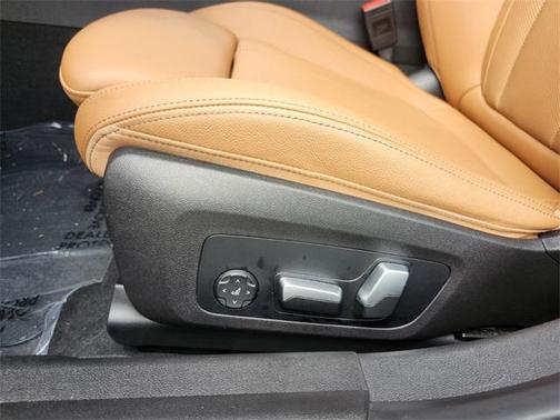 2023 BMW 330e Base