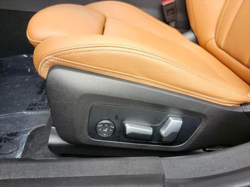 2023 BMW 330e Base