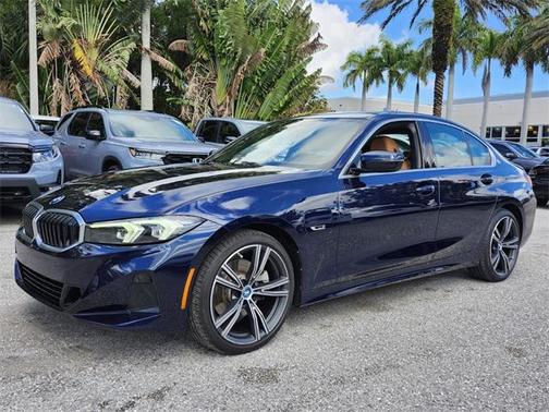 2023 BMW 330e Base