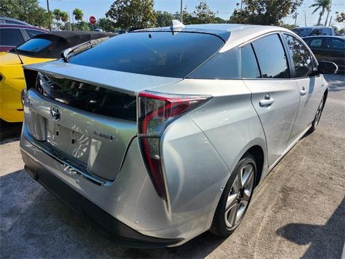 2018 Toyota Prius Four Touring