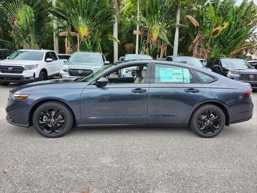 2025 Honda Accord Sport SE 1.5T