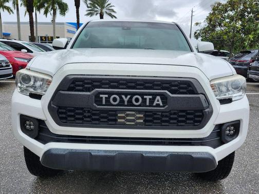 2019 Toyota Tacoma SR5
