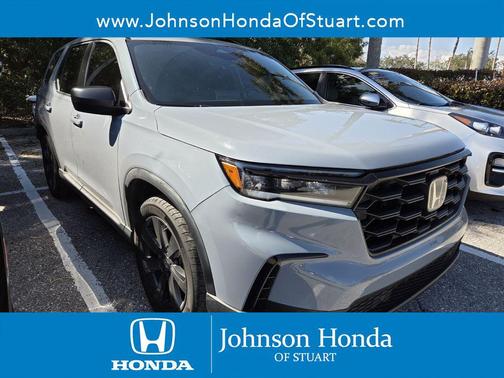 2023 Honda Pilot AWD Sport