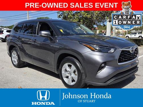 2022 Toyota Highlander LE