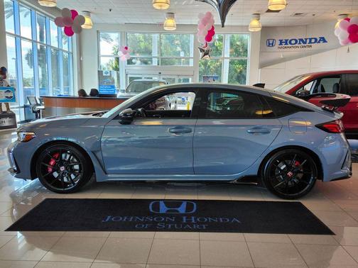 2025 Honda Civic Type R Base