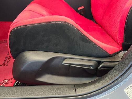 2025 Honda Civic Type R Base