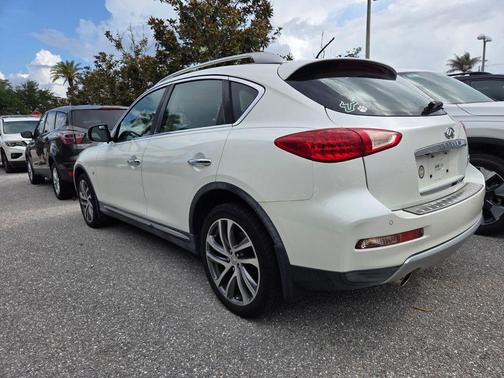 Majestic White 2017 INFINITI QX50 Base