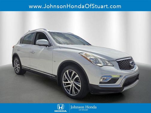 Majestic White 2017 INFINITI QX50 Base