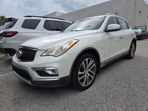 Majestic White 2017 INFINITI QX50 Base