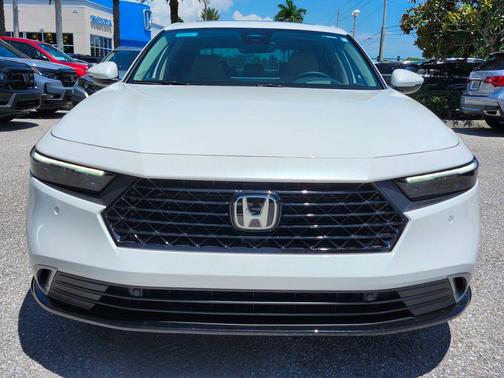 2025 Honda Accord Hybrid Touring