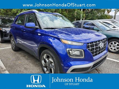 2025 Hyundai VENUE SEL