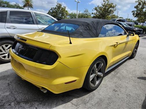 2015 Ford Mustang V6